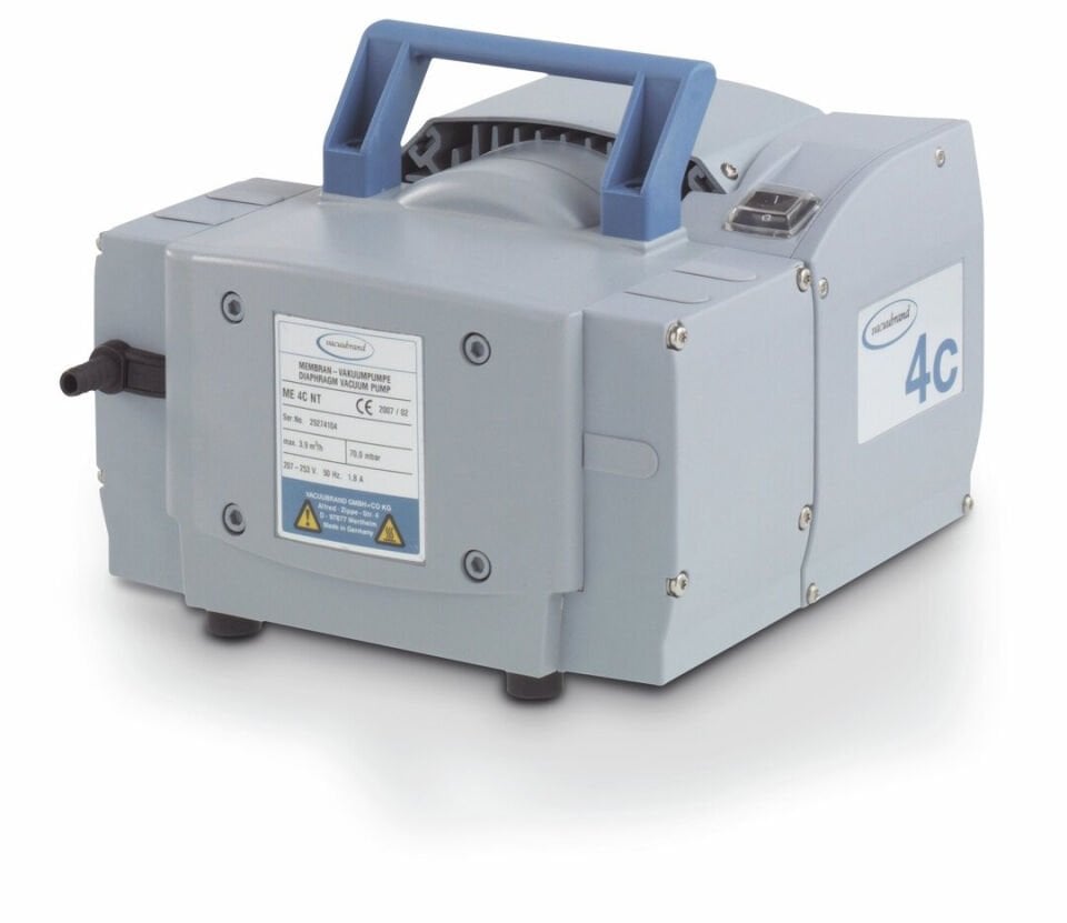 Vacuubrand ME 4C NT Kimyasallara Dayanıklı Diyafram Pompa