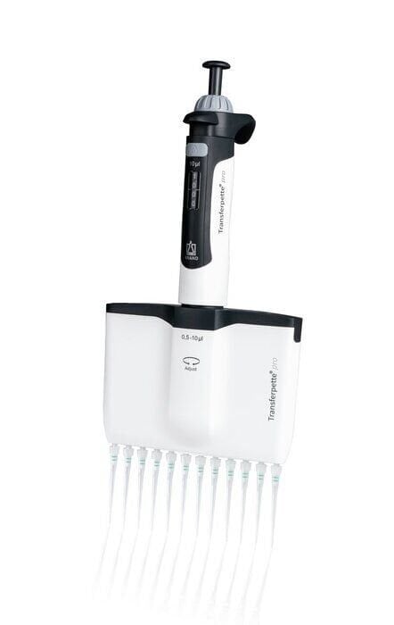 Brand 706920 Multi-Channel Mikropipet (Digital ayarlı 12'li 0,5-10 ul Uç Kutusu, Racklı Uç,Askı ve Numune Kabı ile Birlikte)